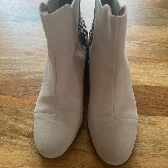 Tom’s Esme cream bootie - Picture 3 of 5